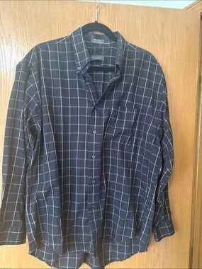 Van Heusen Men's Navy Button-Down Windowpane Shirt
